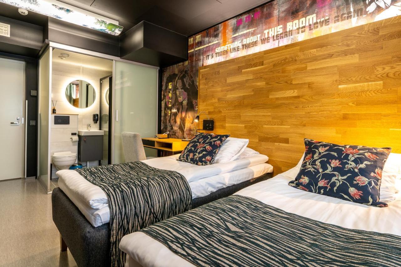 Time Hostel Nova - Sairaalan Vieressae Ювяскюля Экстерьер фото