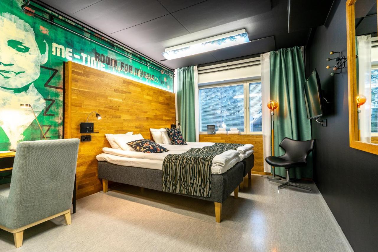 Time Hostel Nova - Sairaalan Vieressae Ювяскюля Экстерьер фото