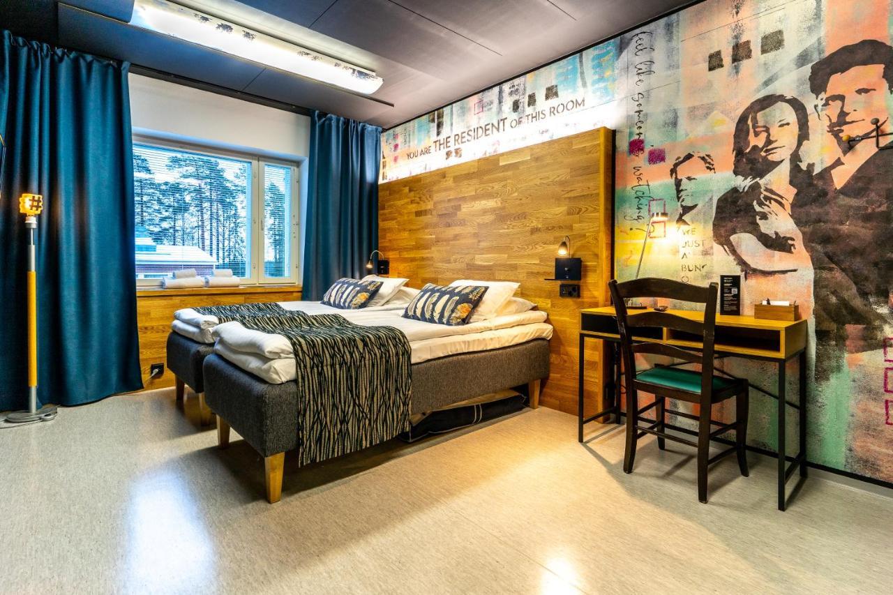 Time Hostel Nova - Sairaalan Vieressae Ювяскюля Экстерьер фото