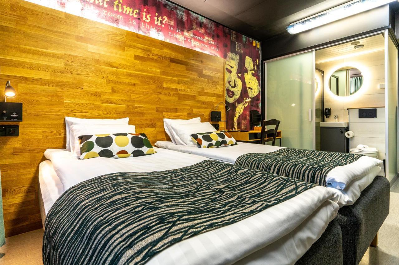 Time Hostel Nova - Sairaalan Vieressae Ювяскюля Экстерьер фото